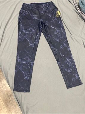 DG2 by Diane Gilman Slim and Sleek Leggings